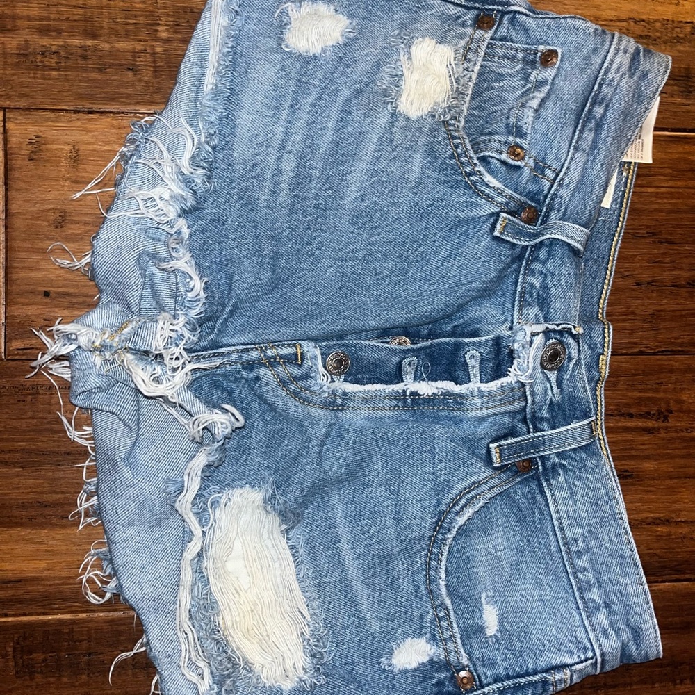 Levi jean shorts